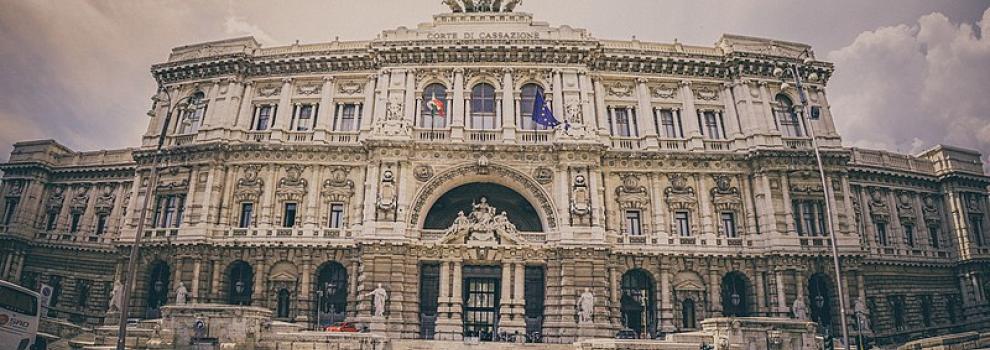 Edoardo Busti, CC BY 3.0 <https://creativecommons.org/licenses/by/3.0>, via Wikimedia Commons